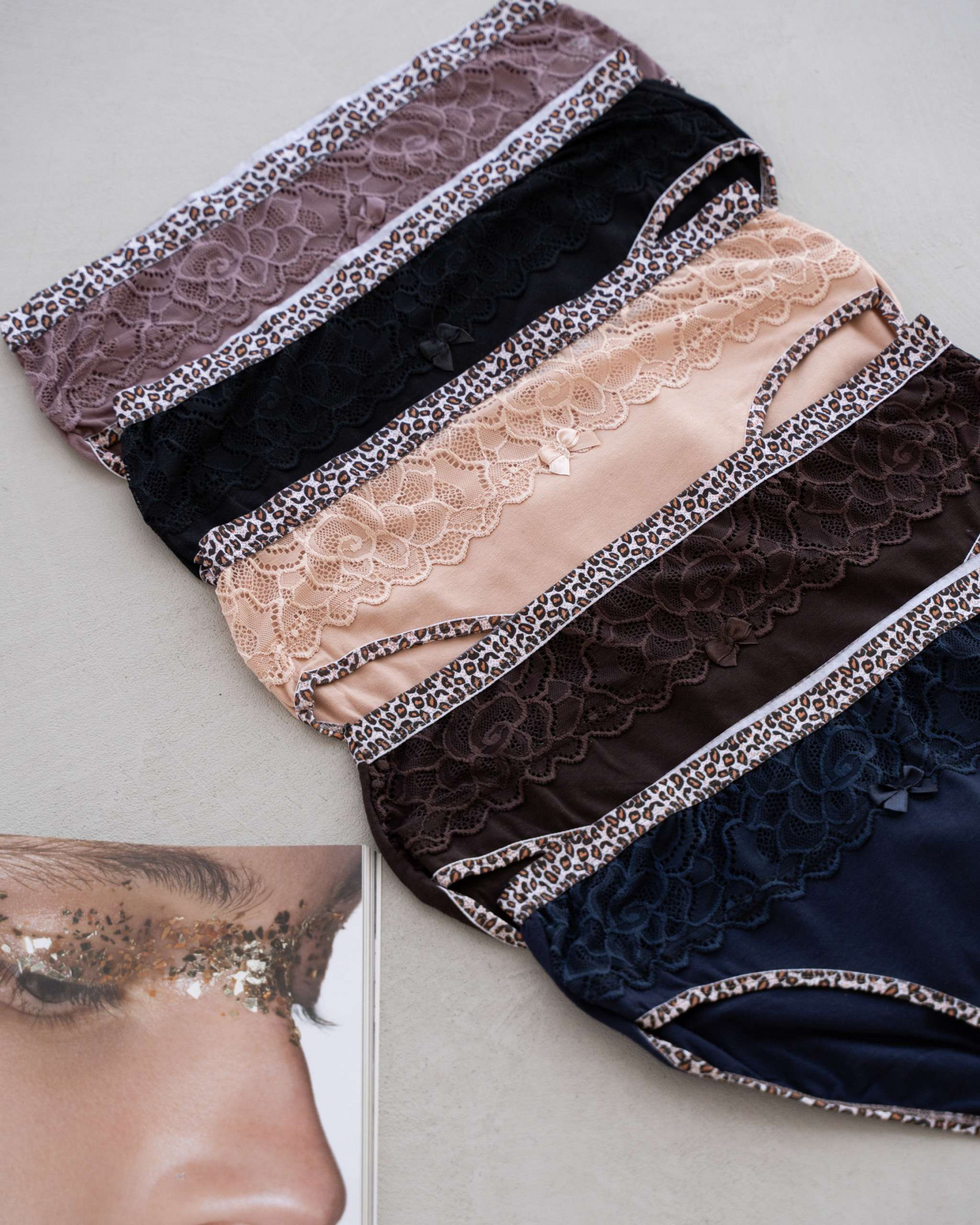 Батальні трусики з леопардовою окантовкою - темні