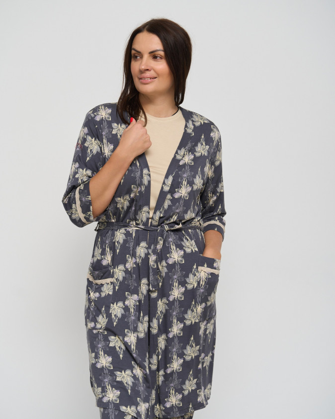 Комплект-трійка халат, футболка зі штанами Plus Size - Квіти - Віскоза