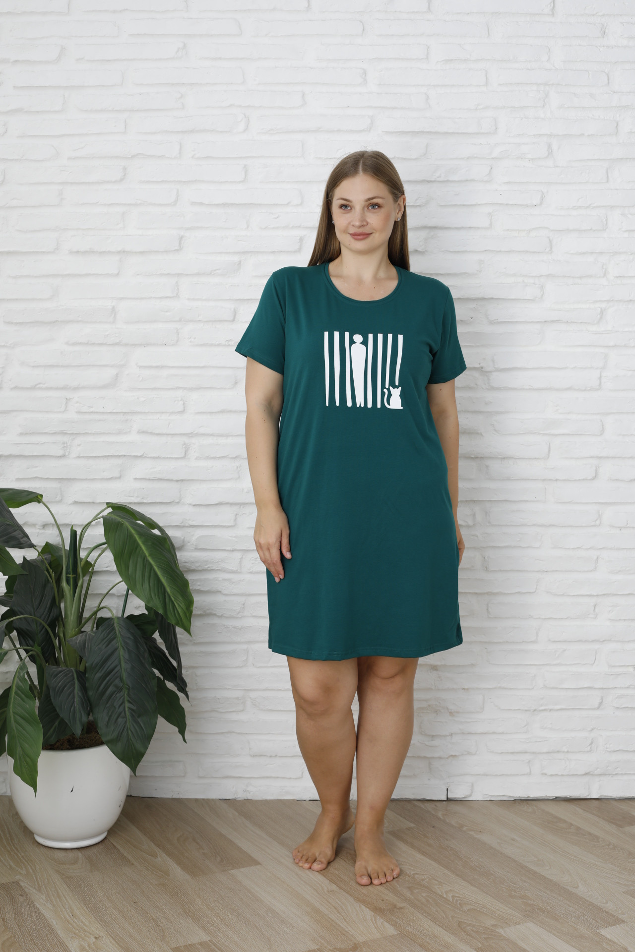 Туніка з коротким рукавом Plus Size - Людина і кіт