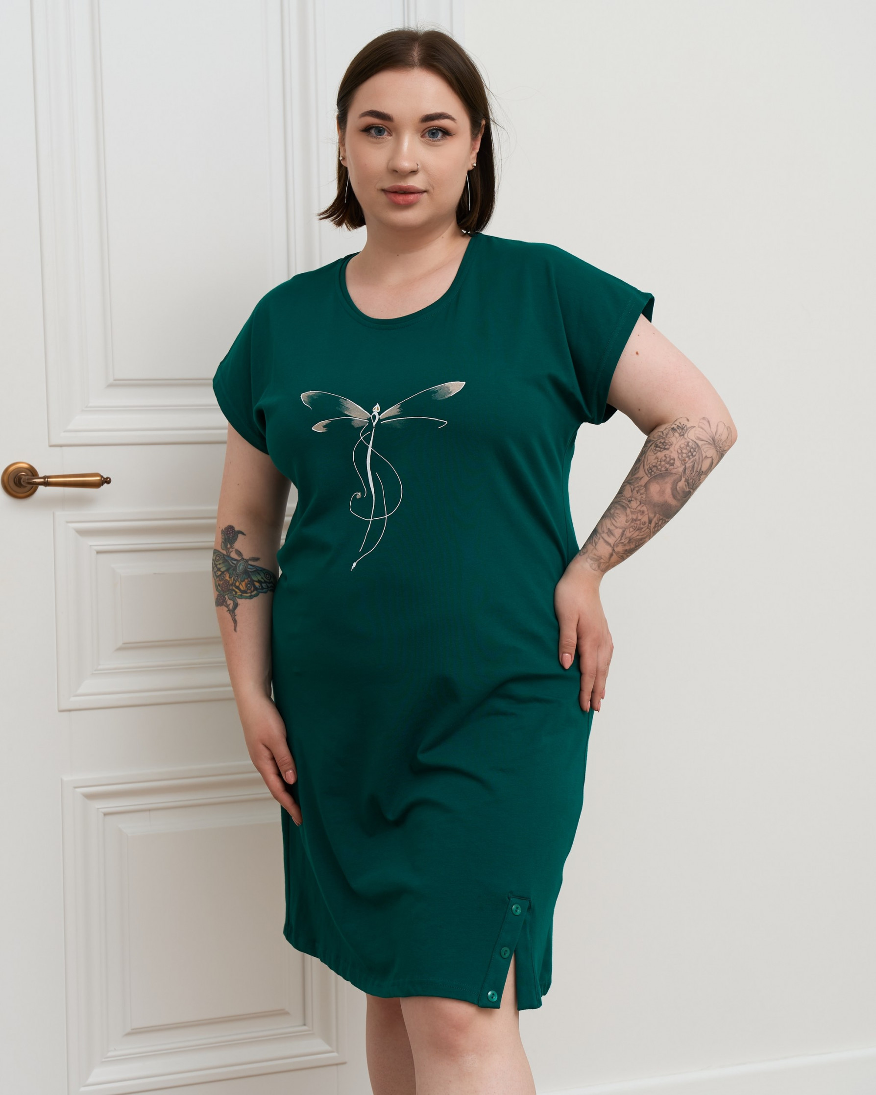 Жіноча туніка з коротким рукавом Plus Size - розріз на ніжці