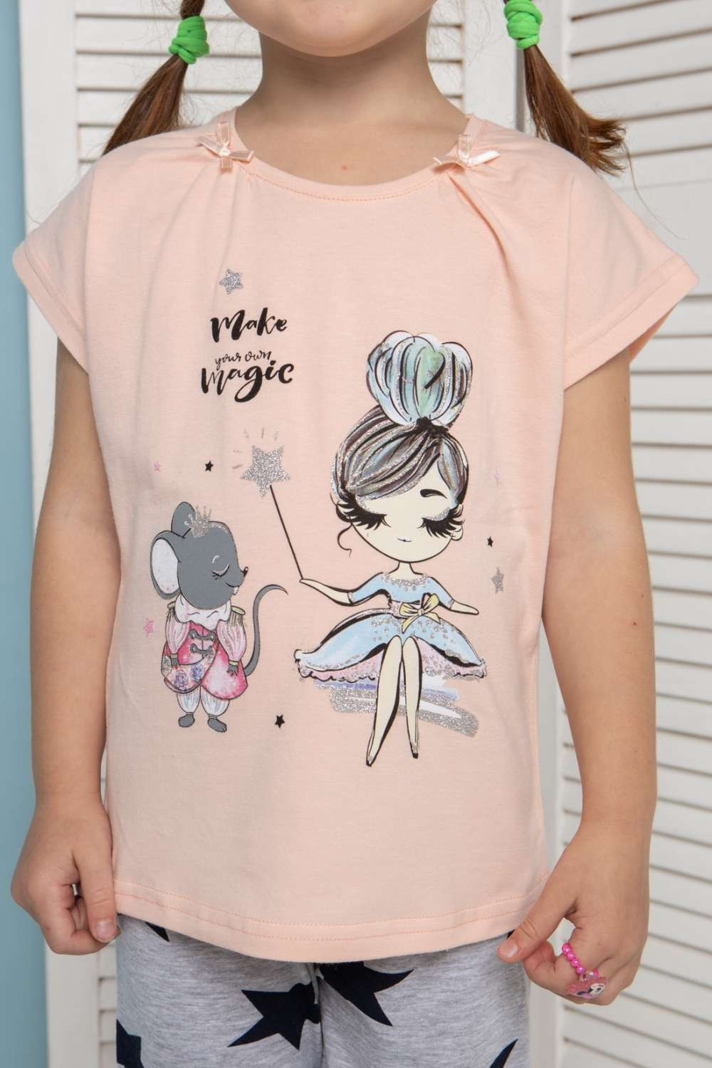 Комплект на дівчинку з феєю - капрі з зірками