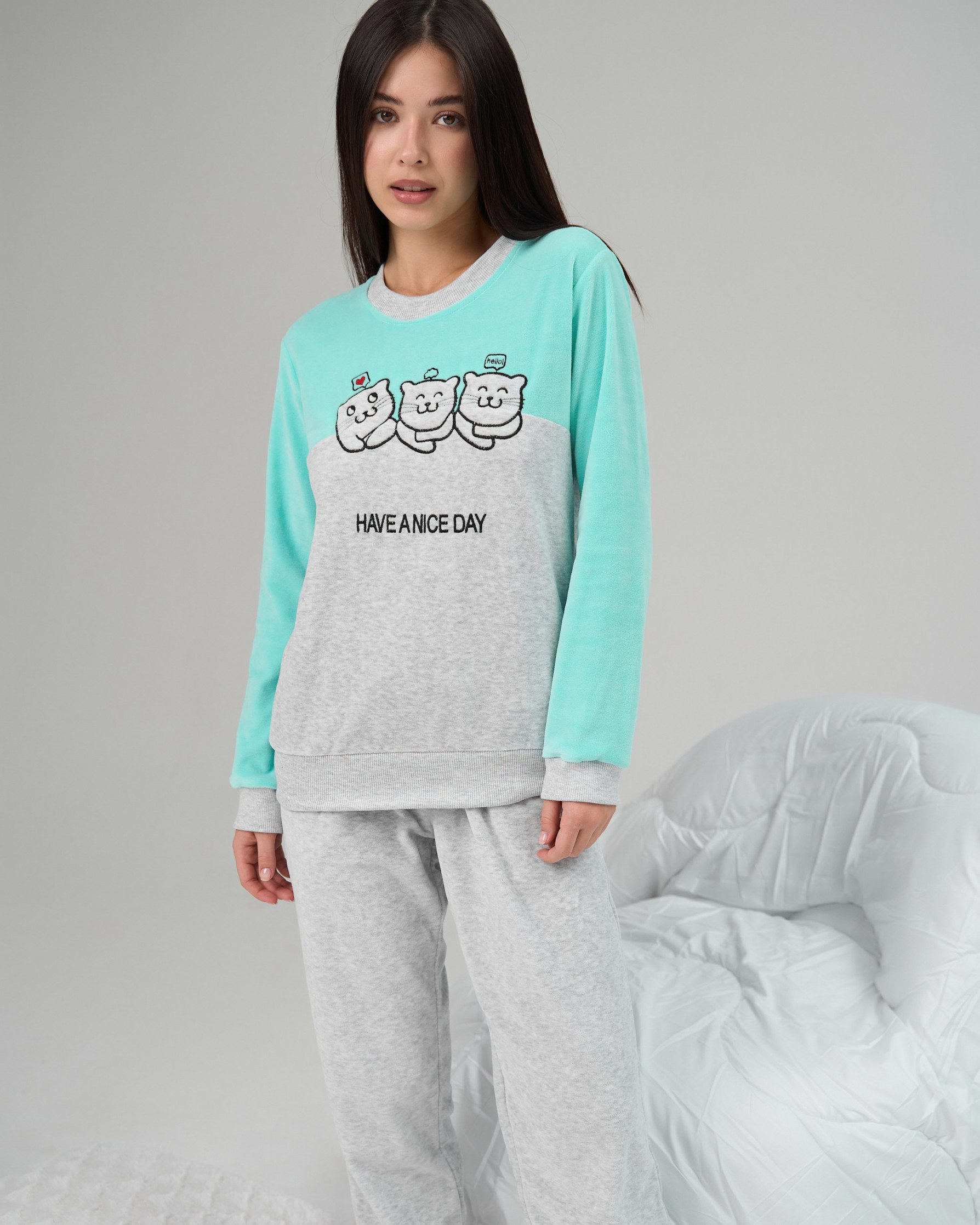 Женский костюм со штанами Три котика - Велюр