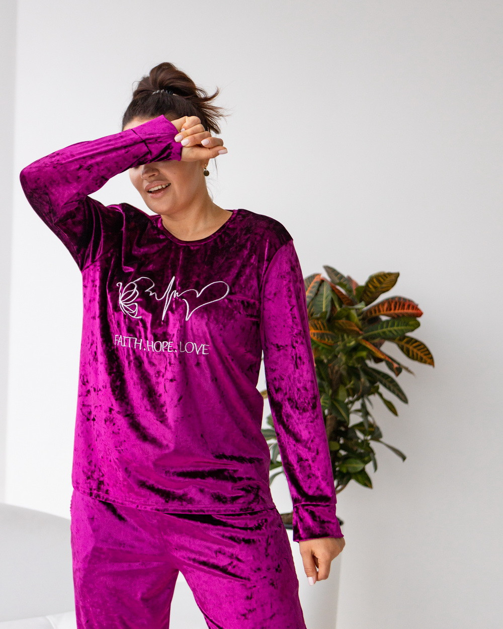 Комплект жіночий Plus Size зі штанами - мармуровий велюр