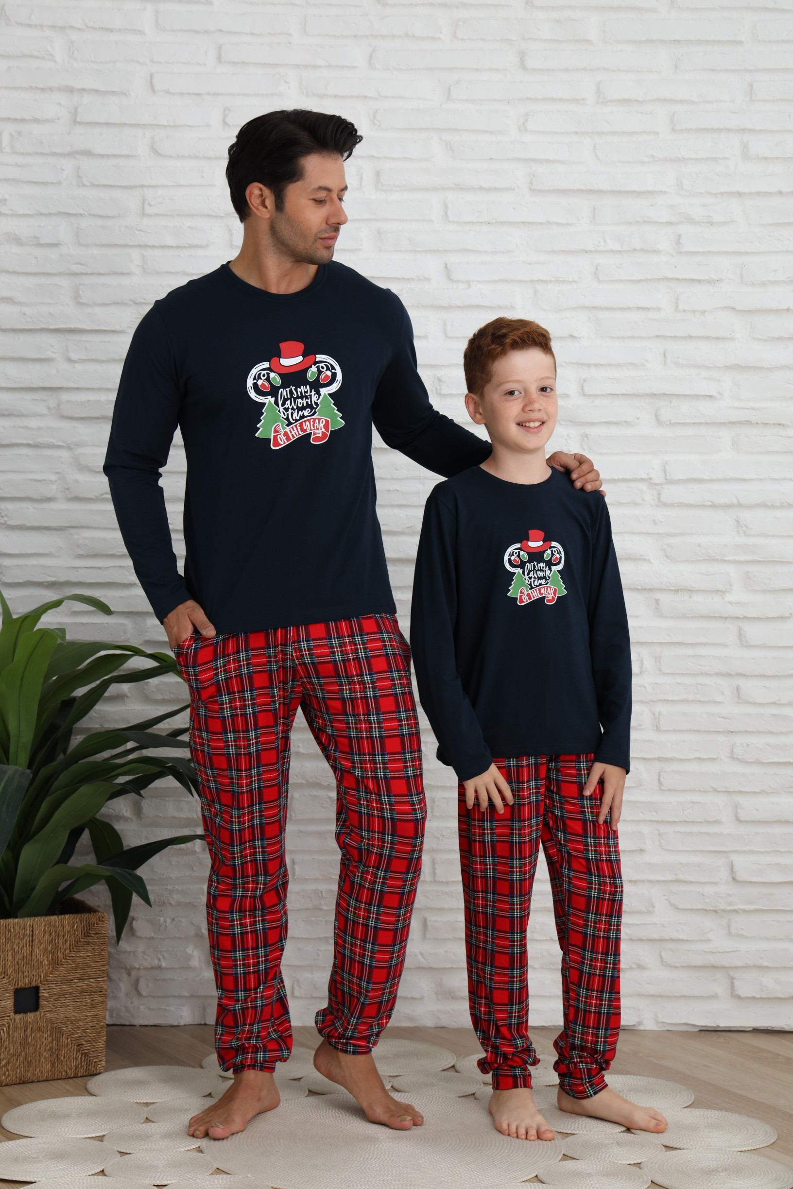 Підліткова піжама для хлопчика - Новорічна Міккі - Family look для родини