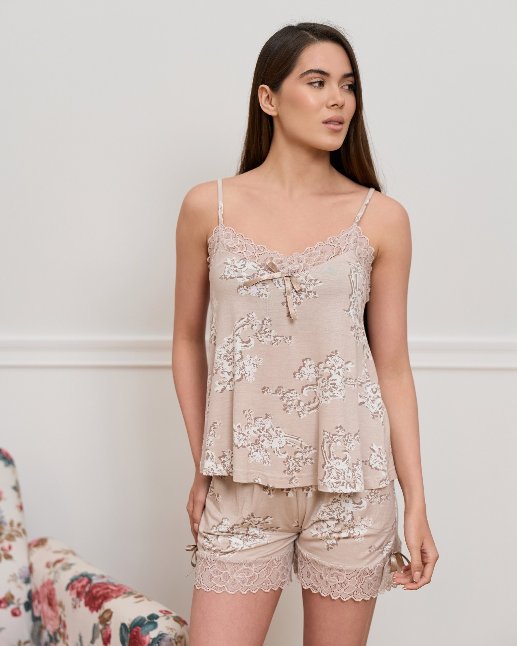 Женский комплект майка с шортиками Кружево - Вискоза