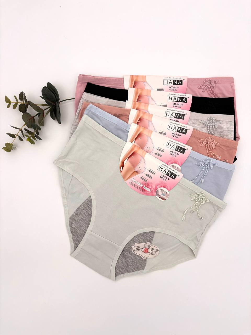 Жіночі трусики для критичних днів Квітка - Plus Size