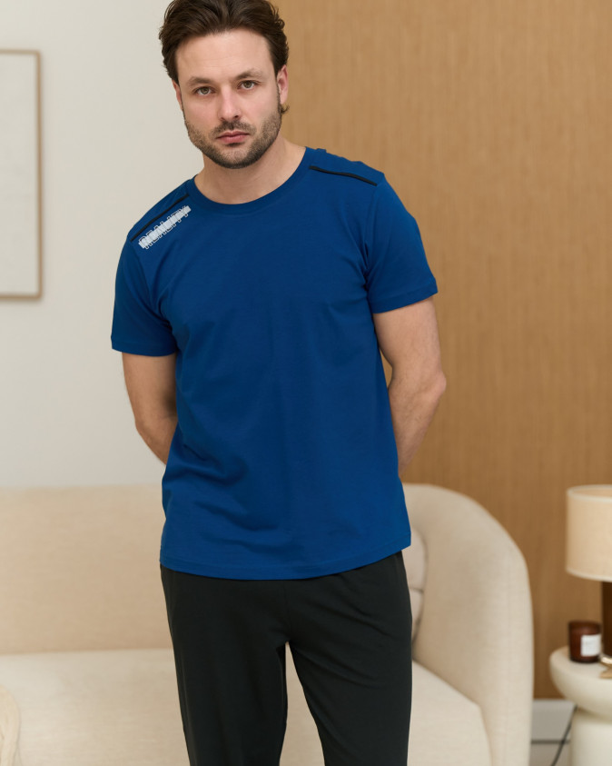 Мужской комплект со штанами и футболкой