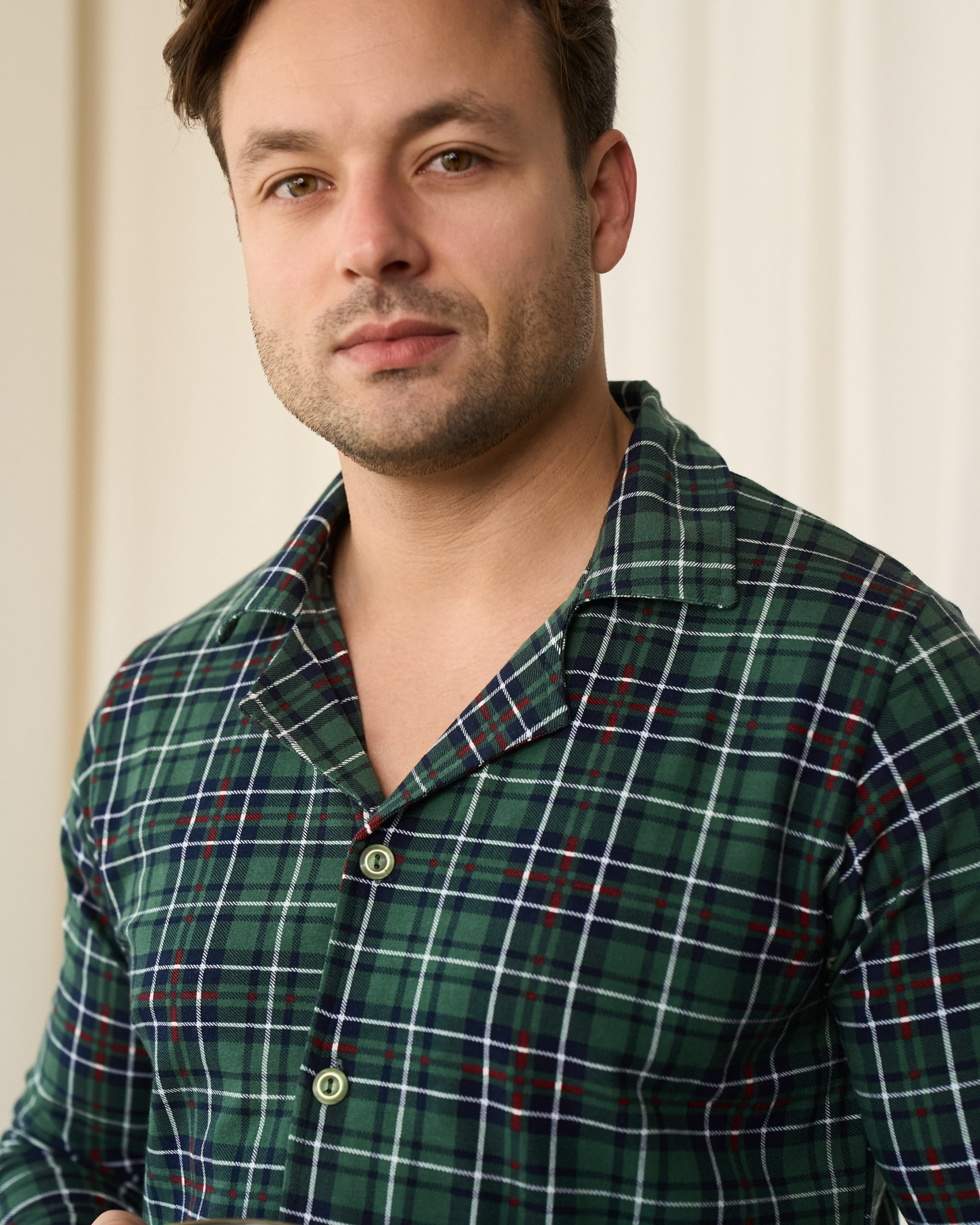 Чоловічий комплект на ґудзиках - хакі у клітинку