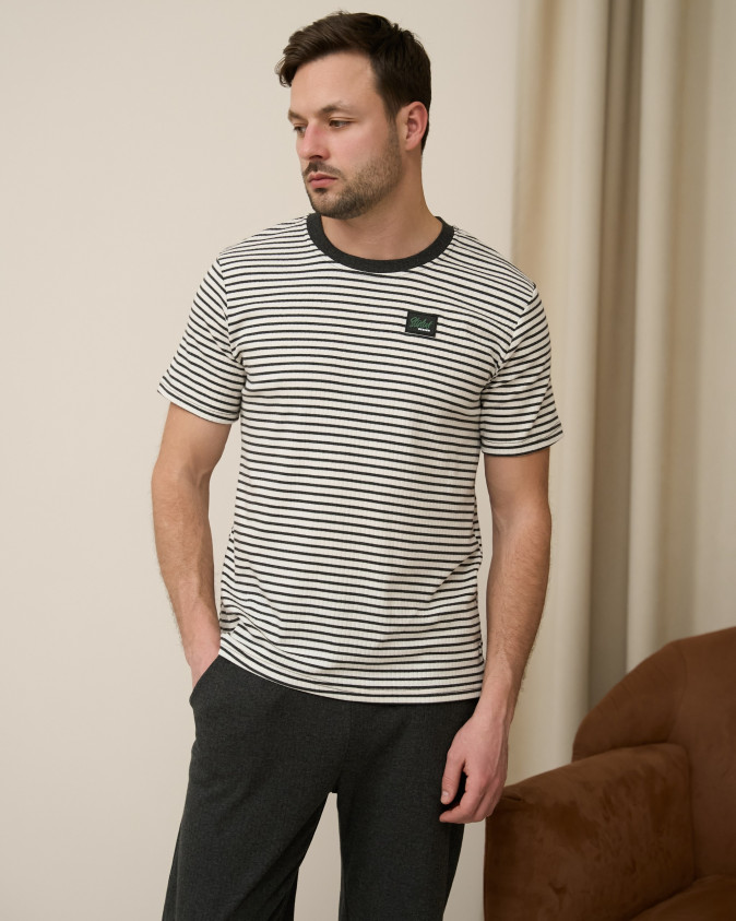 Чоловічий комплект футболка зі смужками та штани - в рубчик