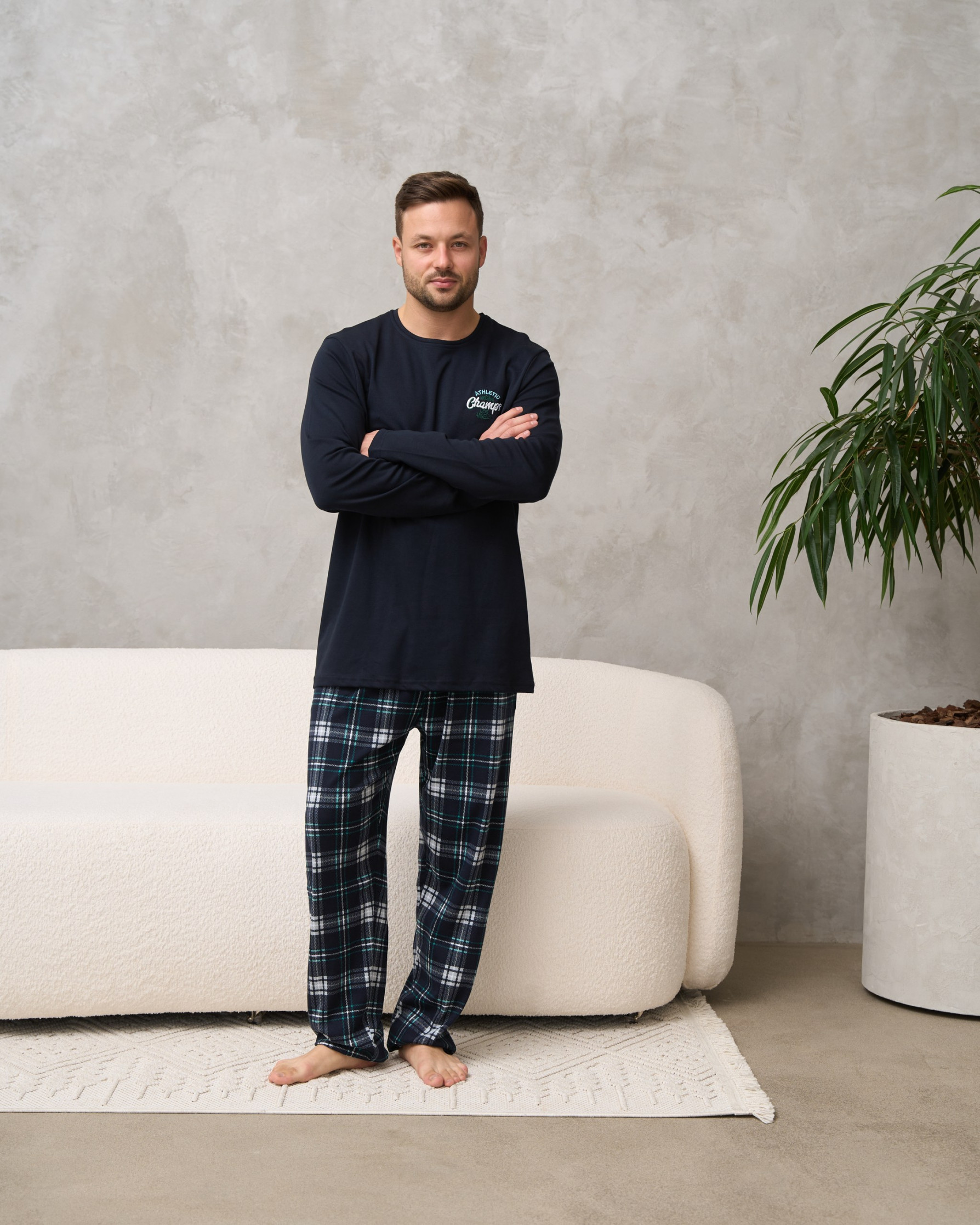 Мужской комплект со штанами в клетку - батал - Интерлок