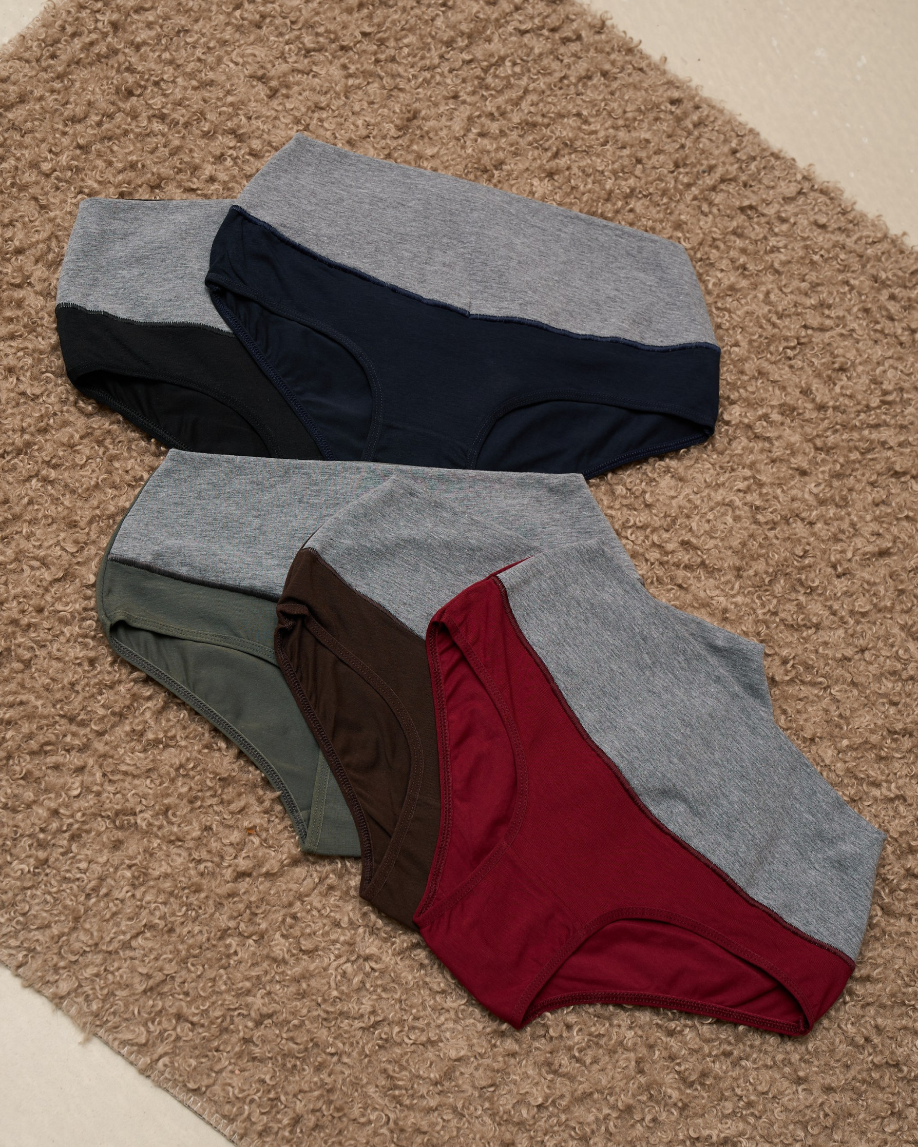 Жіночі трусики з широкою резинкою - Plus Size - рубчик