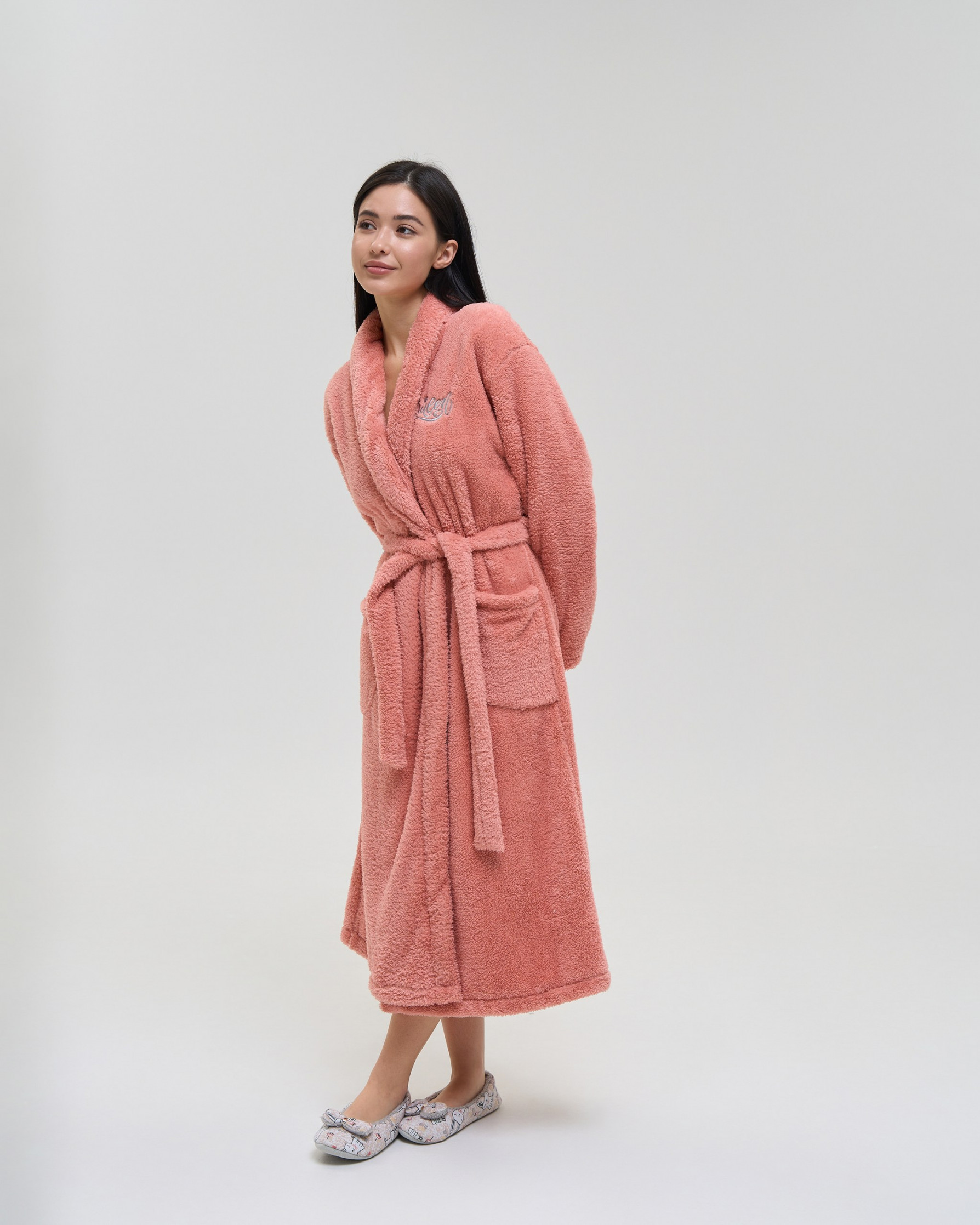 Теплый однотонный женский халат Queen - Велюрсофт