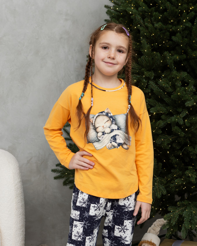 Піжама на дівчинку підлітка - штани в сніжинки - Family look мама/донька 