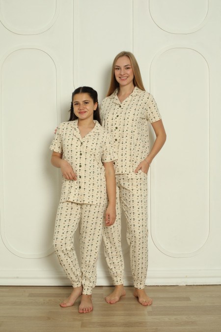 Підліткова піжама на дівчинку на ґудзиках - Family look мама/донька