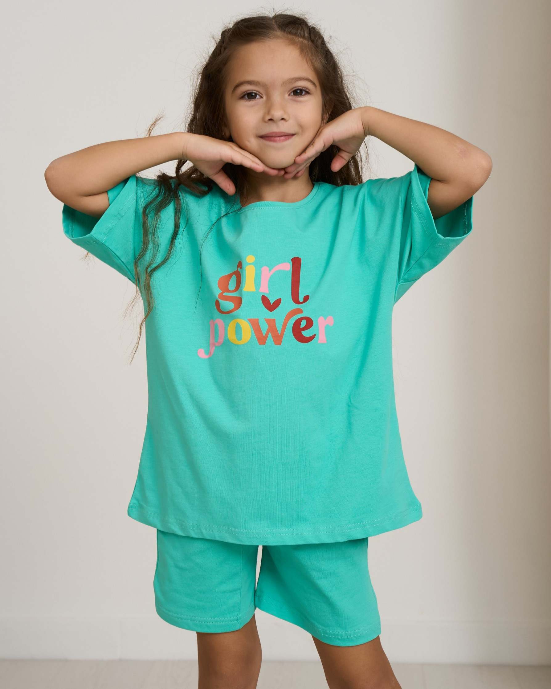 Підлітковий комплект з шортами на дівчинку - Girl power