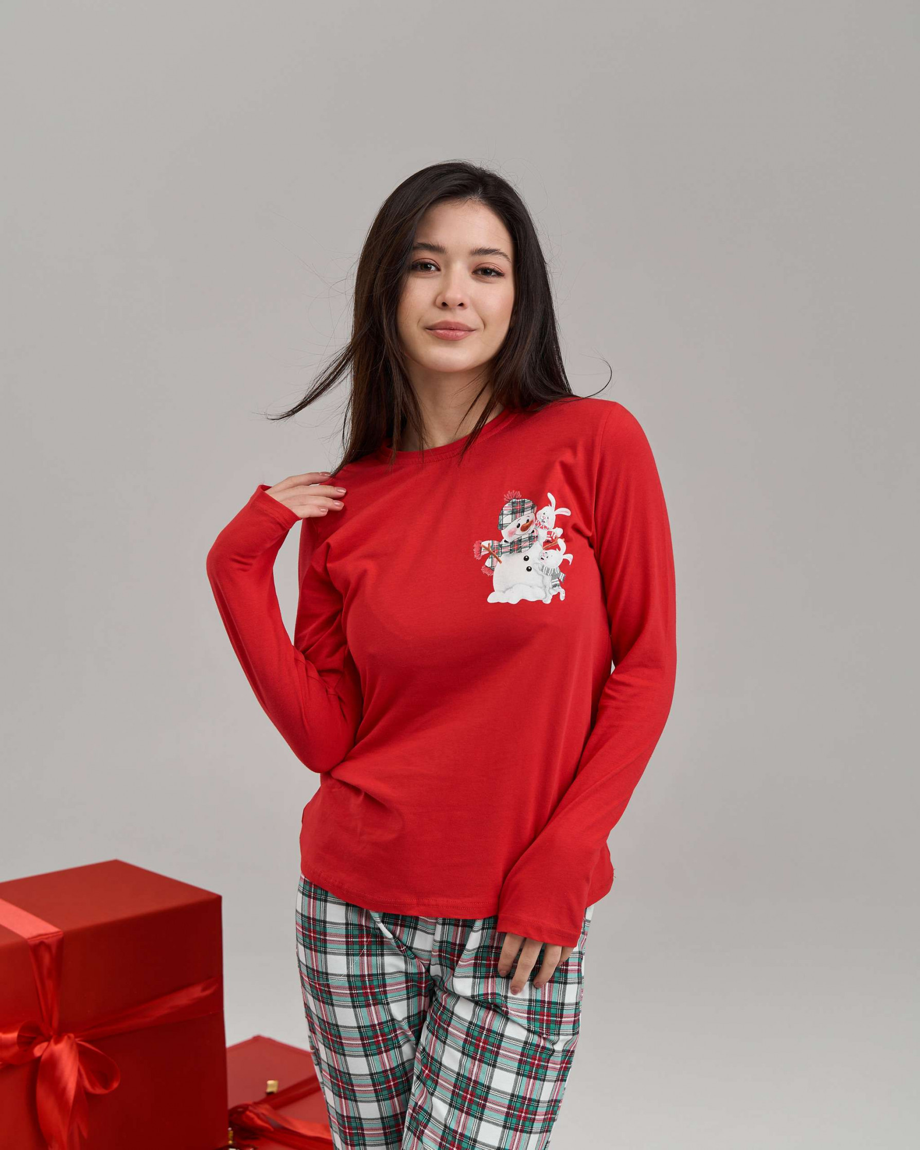 Жіноча піжама зі штанами в клітинку - Сніговик - Family look для пари