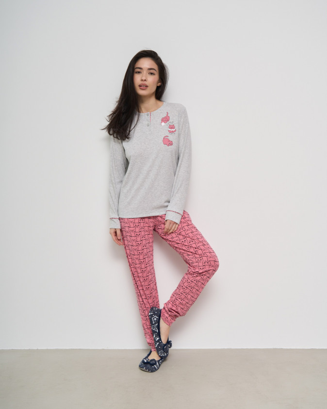 Жіноча піжама зі штанами - котики по штанам - кофтинка у рубчик