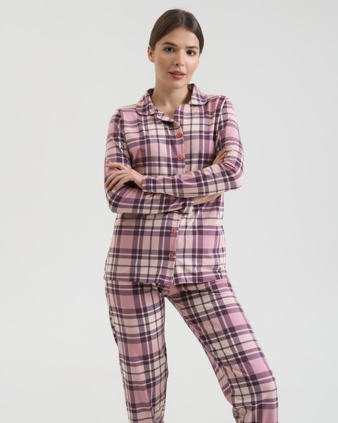 Жіноча піжама на ґудзиках - класика у рожеву клітинку