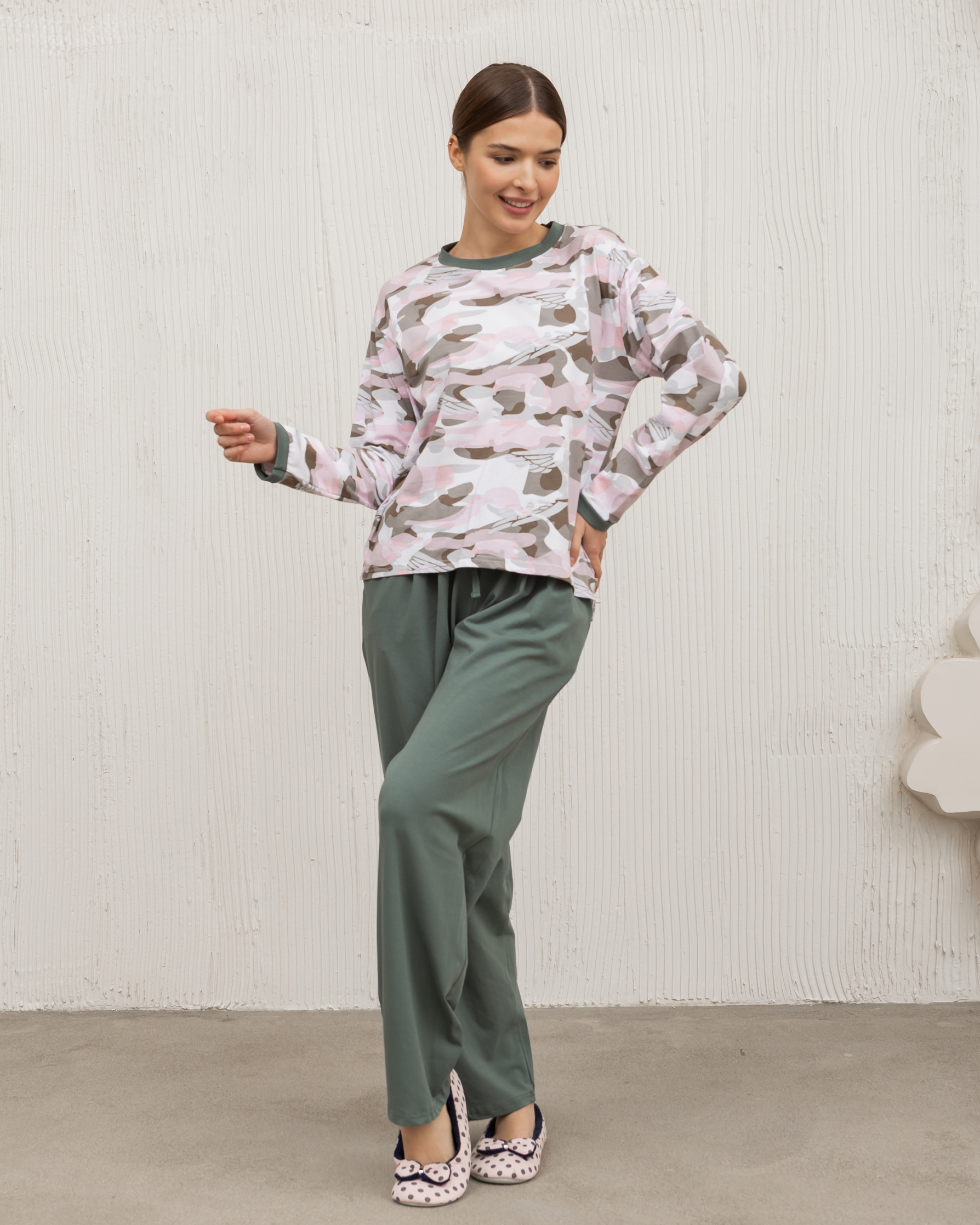 Комплект жіночий з широкими штанами - розмитий принт