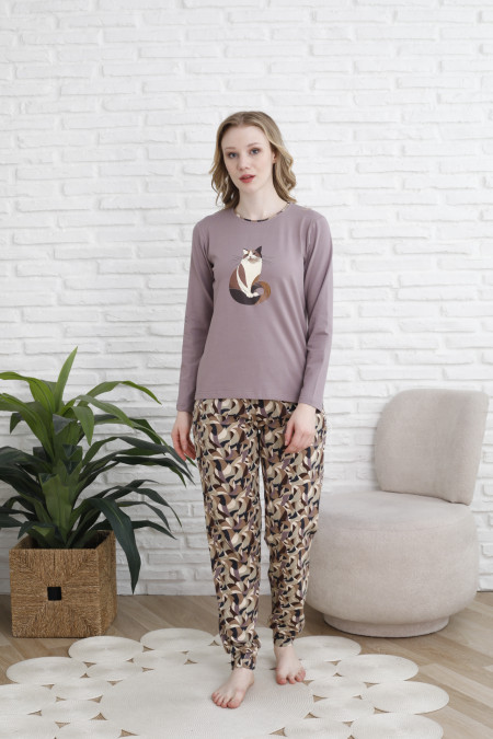 Женский комплект со штанами в узоры - Кот