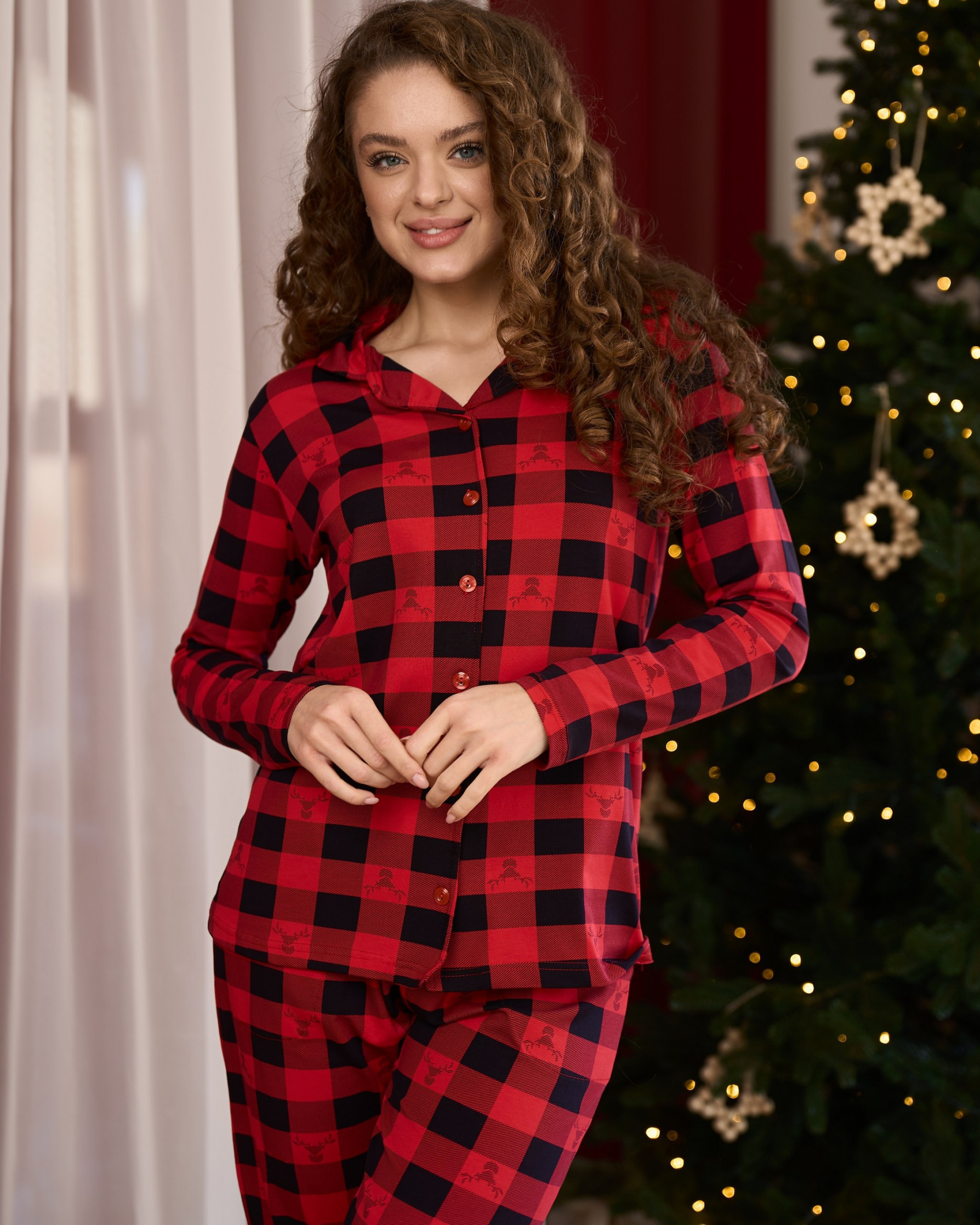 Жіноча піжама зі штанами - Червона клітинка з оленем - Уцінка