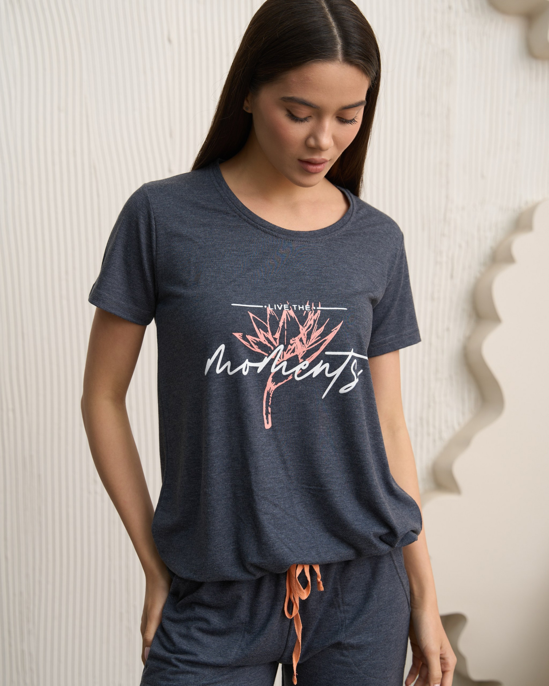 Комплект зі штанами і футболкою на зав'язці - Moments