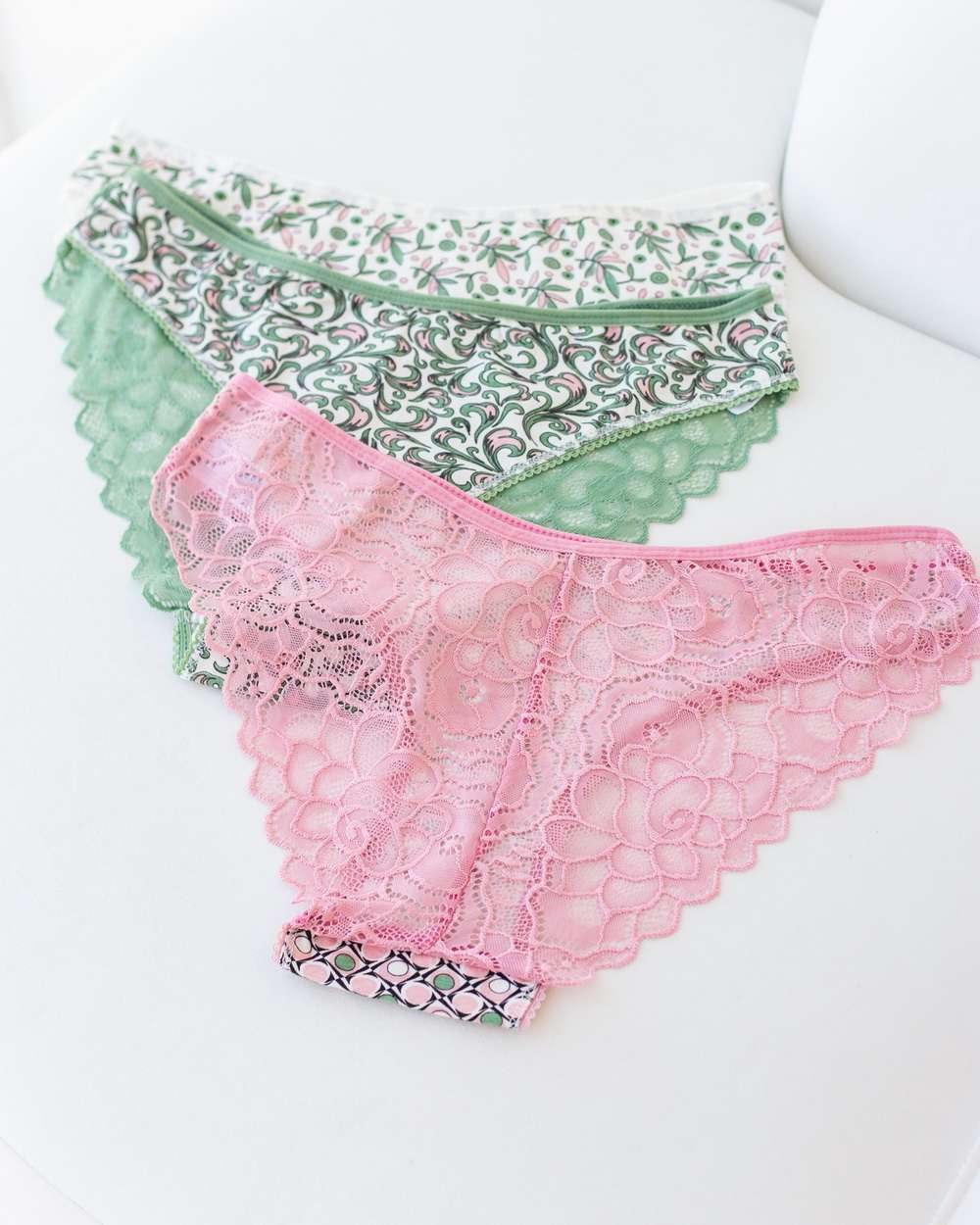 Әйелге жыныстық бағынышты әйел